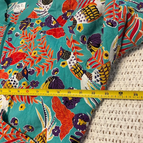 Vintage Quilted Bird Jacket - Picture 3 of 4